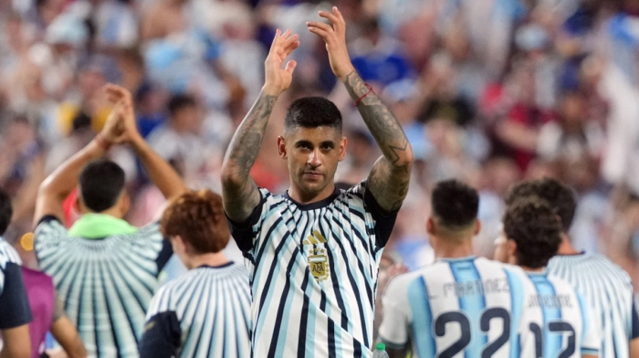 Argentina futbol üzrə dünya çempionatının yarımfinalında İngiltərə ilə qarşılaşacaq
