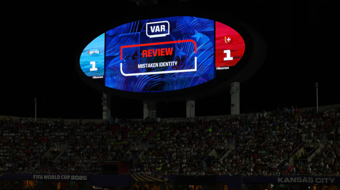 Dünya Çempionatında İsveçrə matçındakı mübahisəli qərardan sonra Argentina ətrafında VAR qalmaqalı dərinləşir