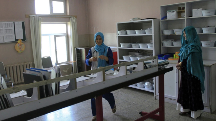 BMT: Əfqanıstanda 10,7 milyon qadının yardıma ehtiyacı var