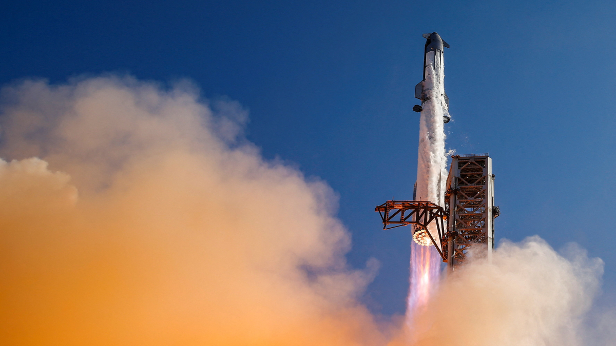 "SpaceX"in “Starship” raketi sınaq uçuşunu uğurla həyata keçirib