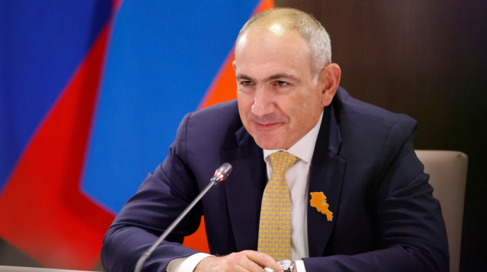 Ermənistanda hökumət istefa verir, Paşinyan yeni kabinet qurur