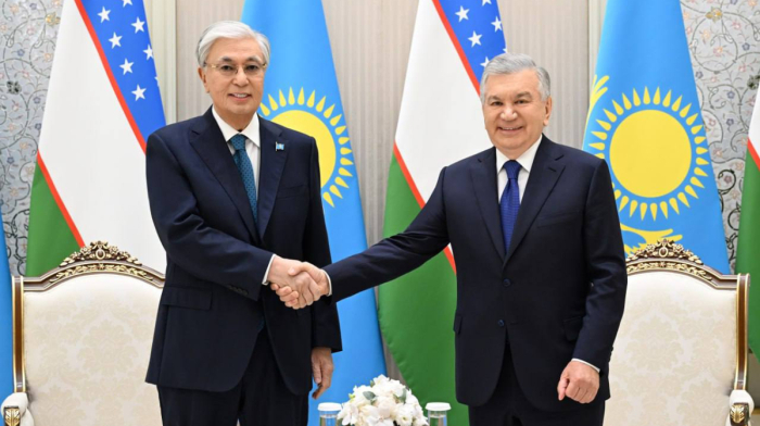 Özbəkistan və Qazaxıstan 20 məhsul kateqoriyası üzrə ticarət məhdudiyyətlərini aradan qaldırır
