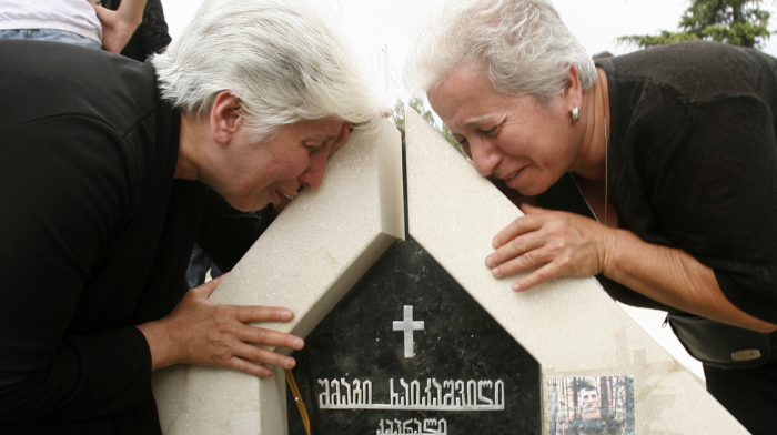 Moskva Gürcüstanın 2008-ci il müharibəsinə yeni baxışını alqışlayır