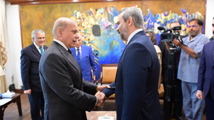 Suriyanın Xarici İşlər naziri Pakistana səfər edib