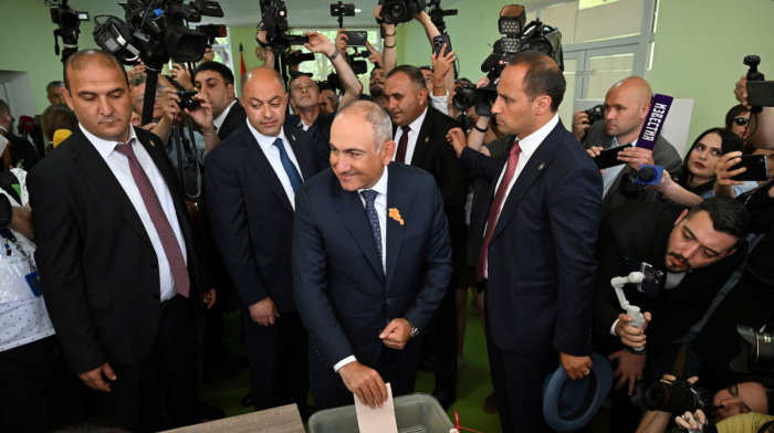 Ermənistan yeni hökumət proqramında regional sülhü əsas prioritetlərdən biri elan edib