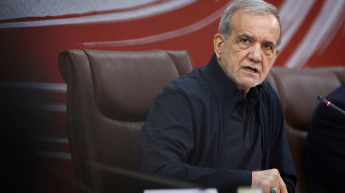 Pezeşkian müsəlman ölkələri arasında iqtisadi əməkdaşlığa çağırıb