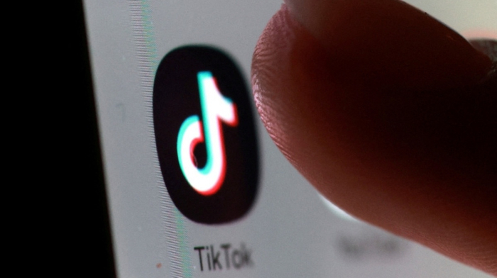 “TikTok” uşaqların təhlükəsizliyi ilə bağlı istifadəçiləri yanıltmaqda təqsirli bilinib