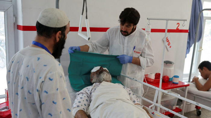 Pakistan əfqanıstanlı tibb tələbələrinin ölkədən çıxarılmasını müvəqqəti dayandırıb