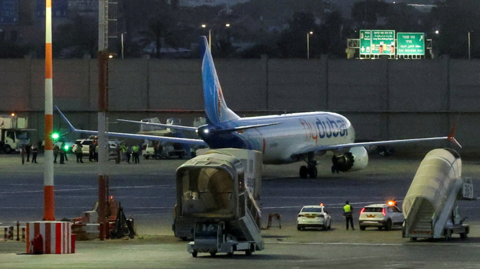 BƏƏ: “flydubai”ın ikinci pilotu kapitana balta ilə hücum edərək terror aktına cəhd edib