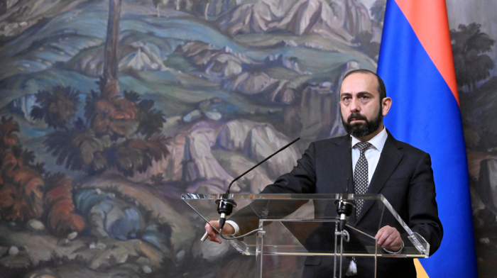 Ermənistanın xarici işlər naziri Mirzoyan regional əməkdaşlıq üzrə danışıqlar üçün Tehrana yola düşüb