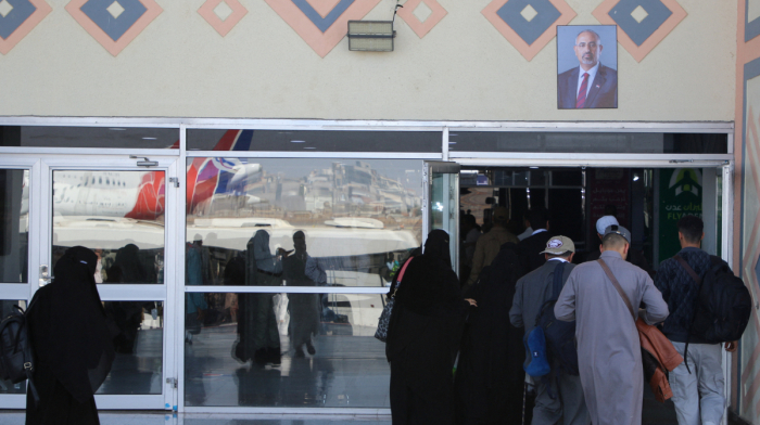 Yəməndə döyüşlər şiddətlənir: Husilər Ədən hava limanına hücum ediblər