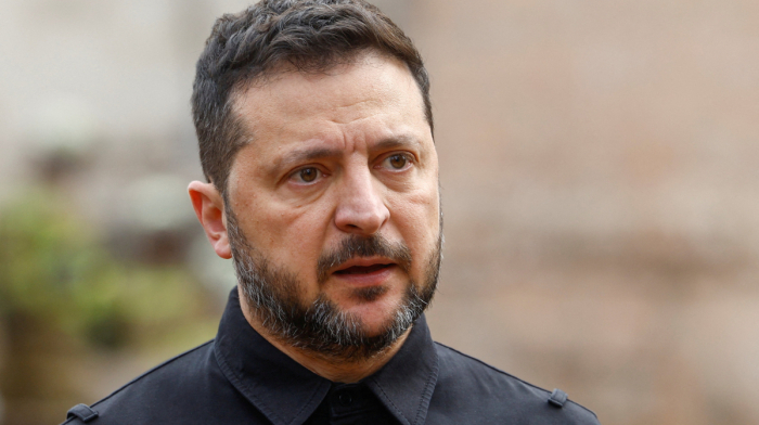 Zelenski Trampın Rusiya ilə dizel razılaşmasını tənqid edib