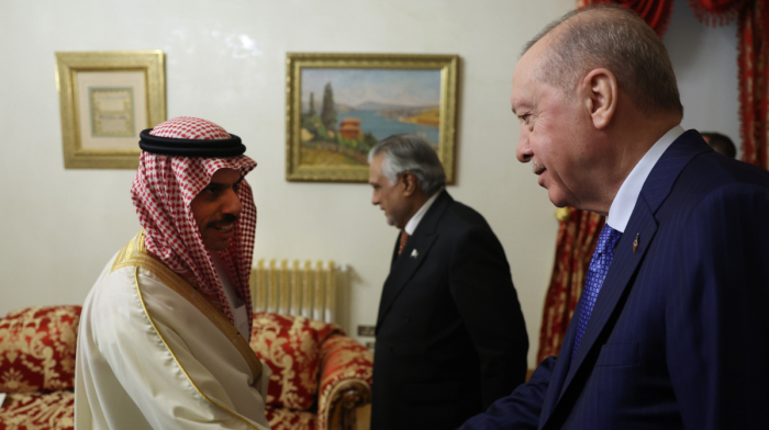 İstanbulda İrana yeni zərbələrin riskləri müzakirə olunub